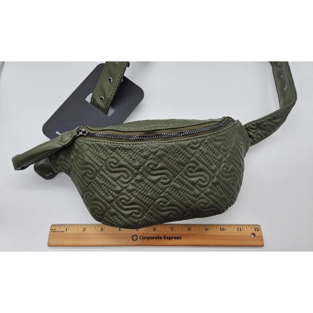 Steve Madden Quilted Belt Bag Olive Green Fanny Pack Crossbody Adjustable‎ Strap
